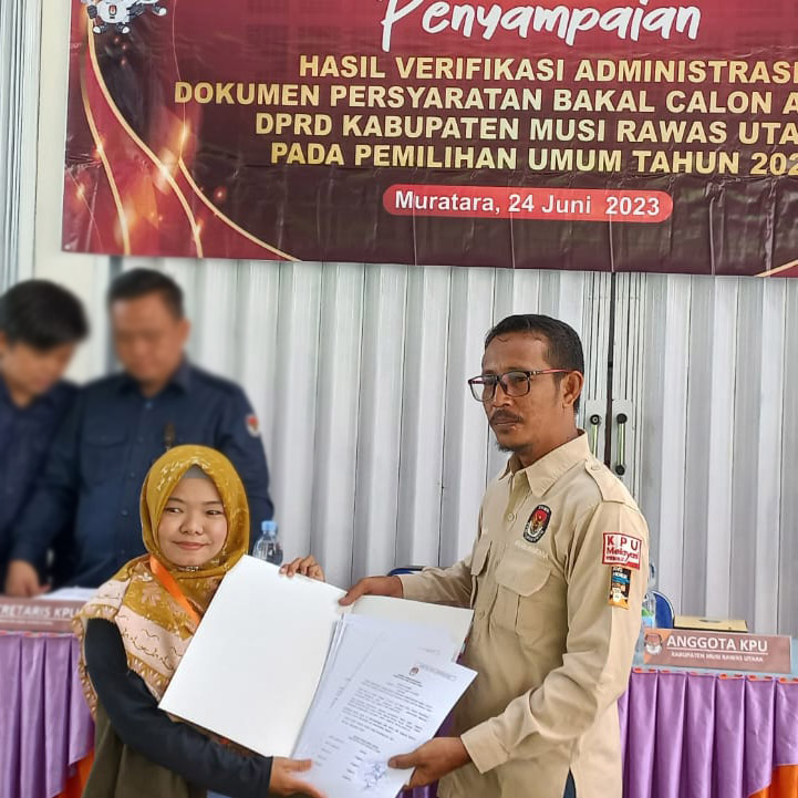 Hadiri Penyampaian Hasil Verifikasi Administrasi Dokumen Persyaratan Bakal  Calon Anggota DPRD Kabupaten Musi Rawas Utara 