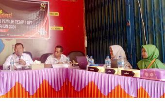 Bawaslu Muratara Hadiri Rapat Koordinasi Rekapitulasi dan Penetapan Daftar Pemilih Tetap (DPT) di Kantor KPU Muratara